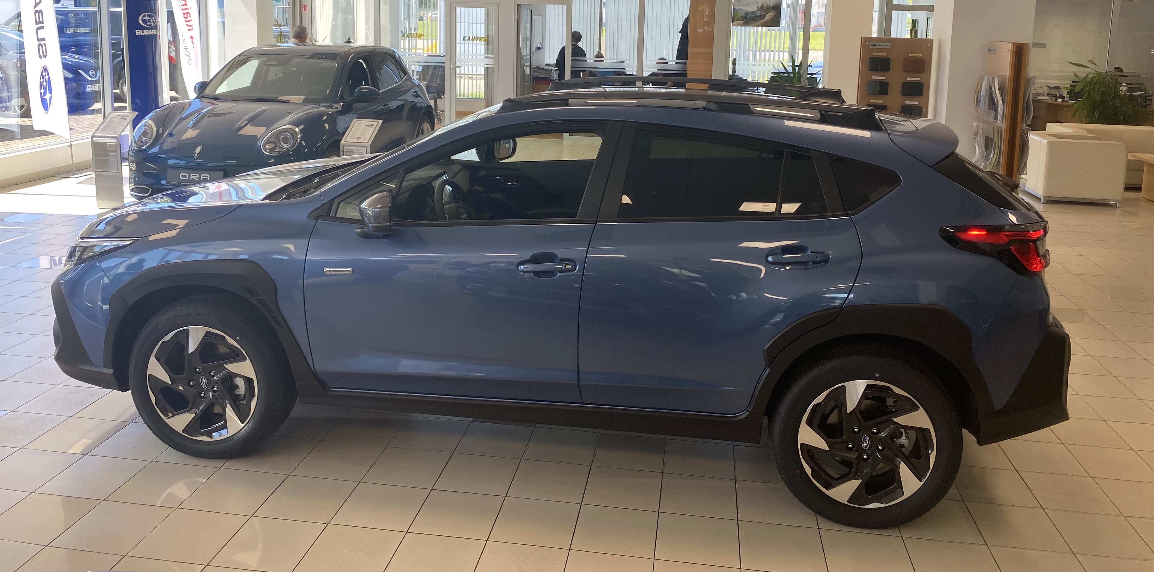 Horizon Blue 8