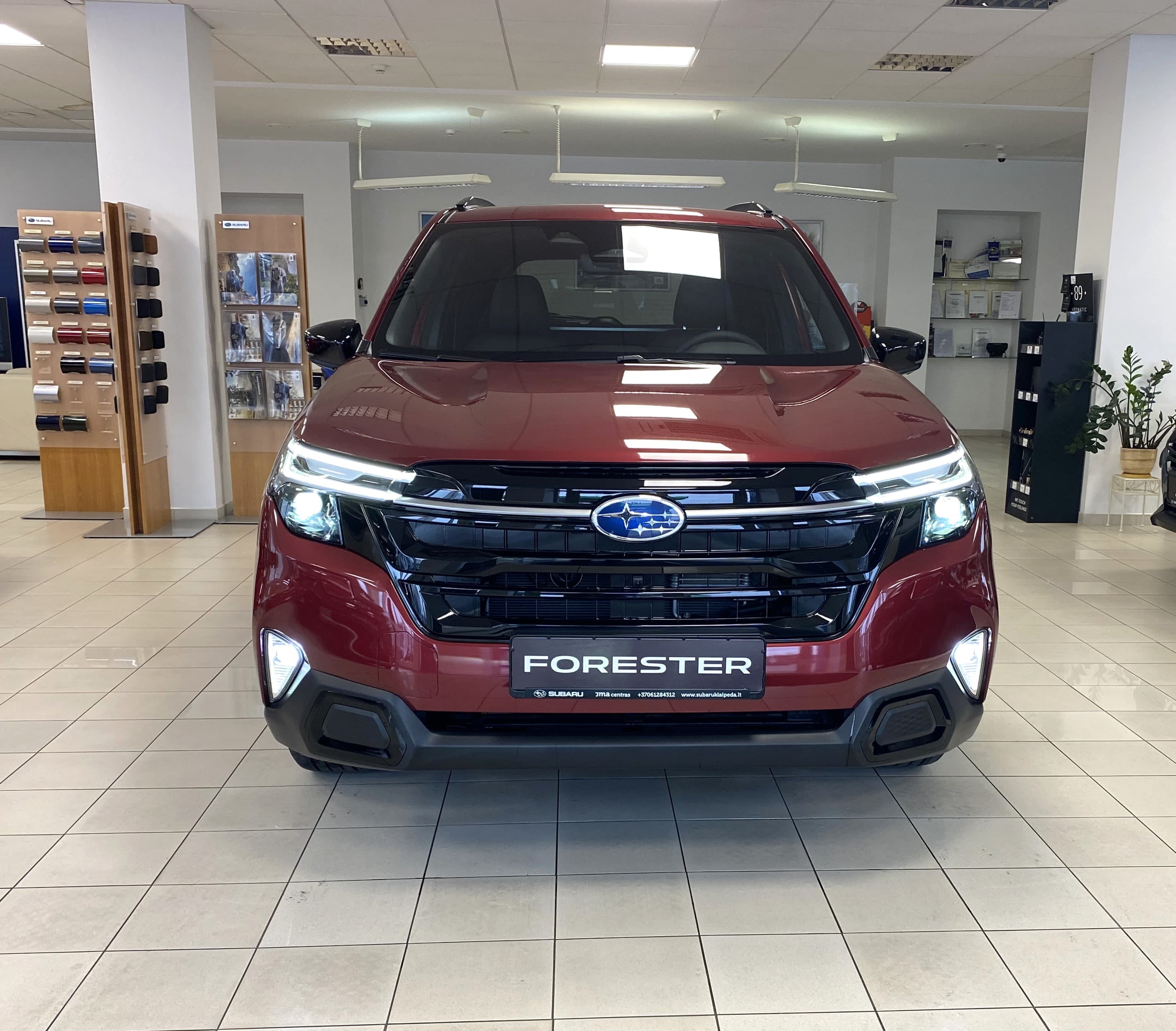 Subaru Forester ( Limited ) Red 2