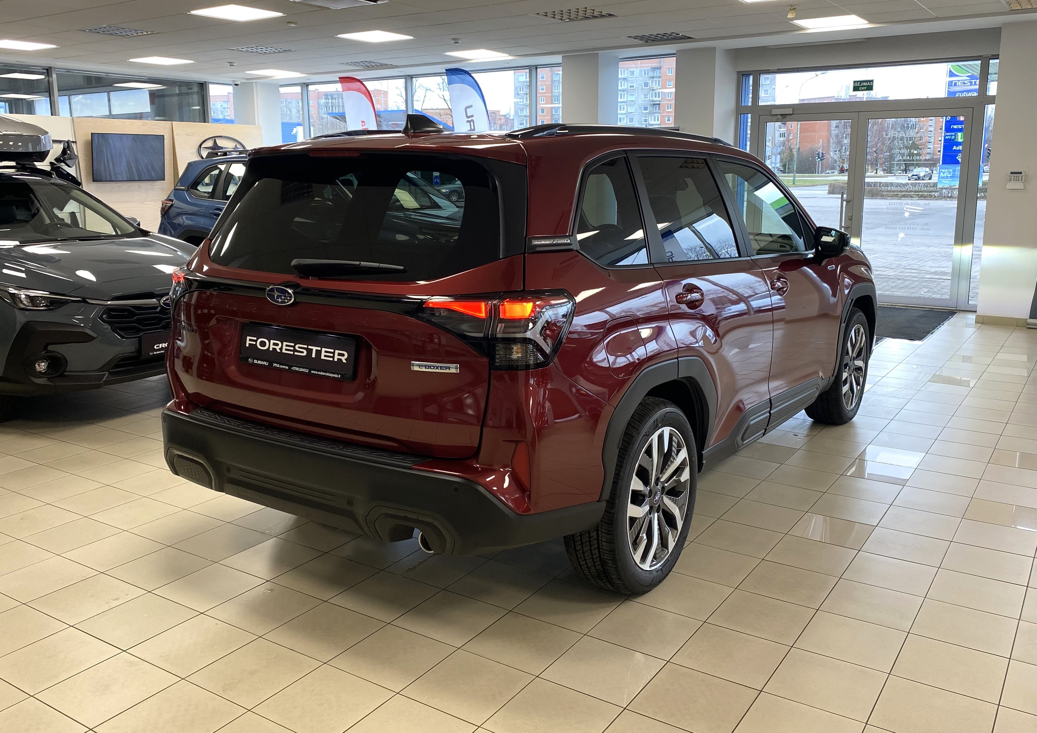Subaru Forester ( Limited ) Red 5