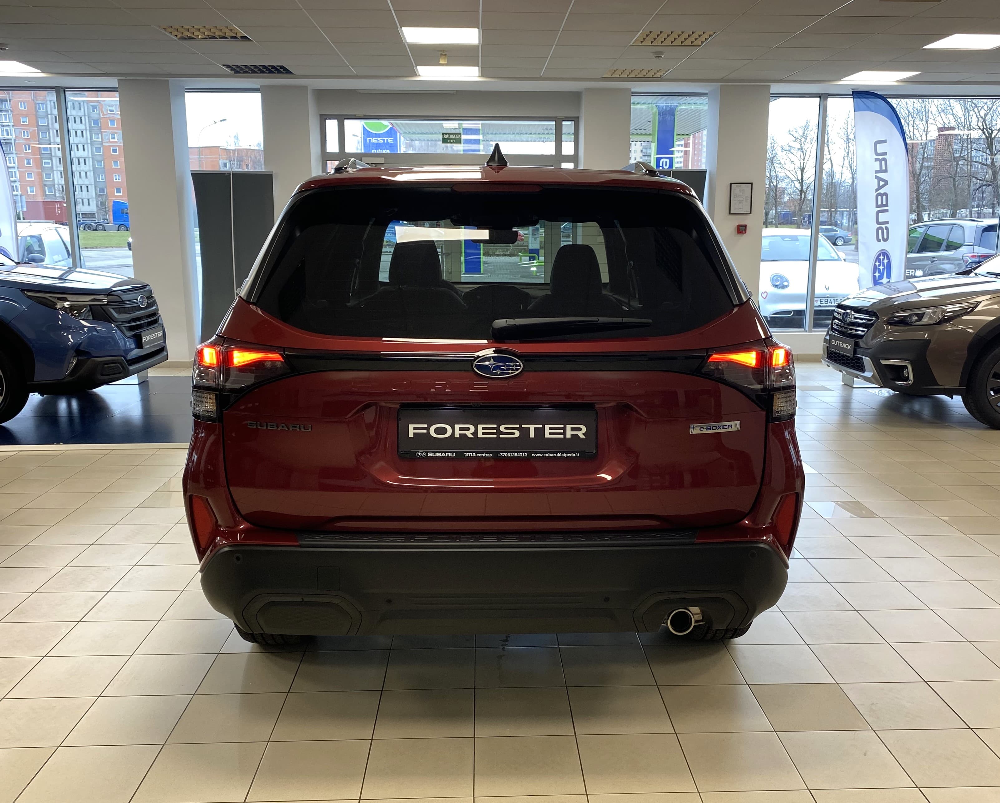 Subaru Forester ( Limited ) Red 6