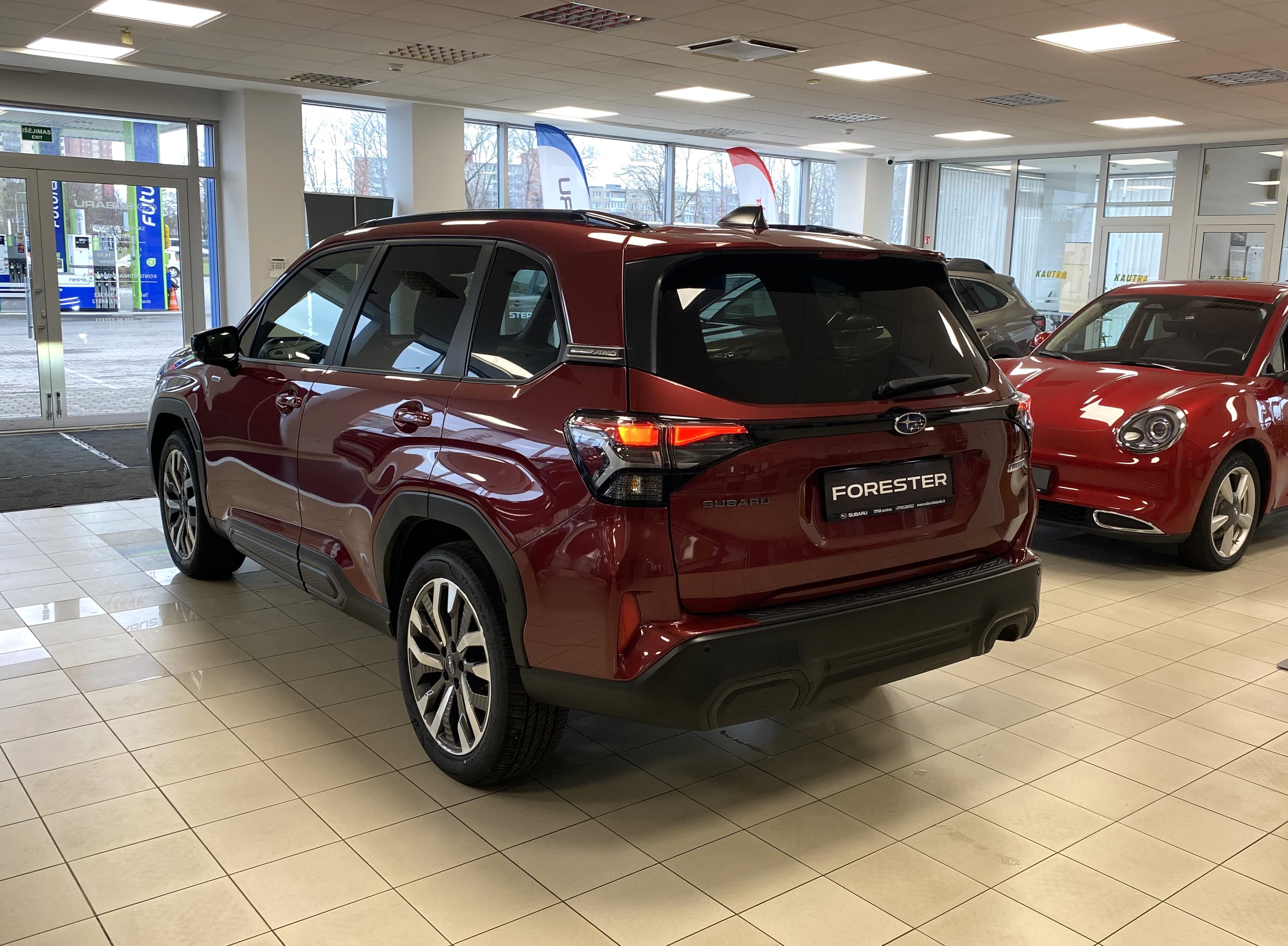 Subaru Forester ( Limited ) Red 7