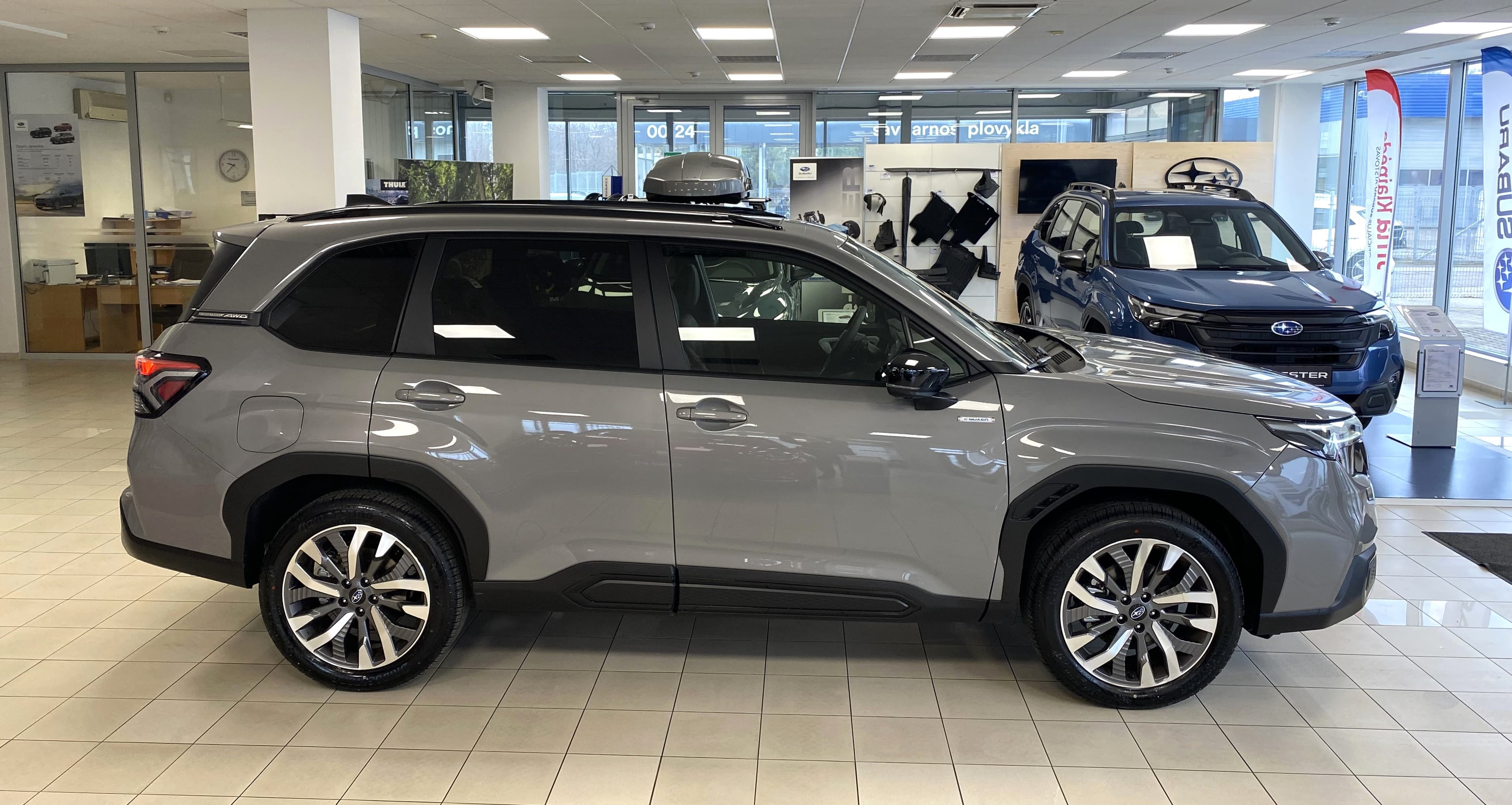 Subaru Forester - 4 ( River Rock )