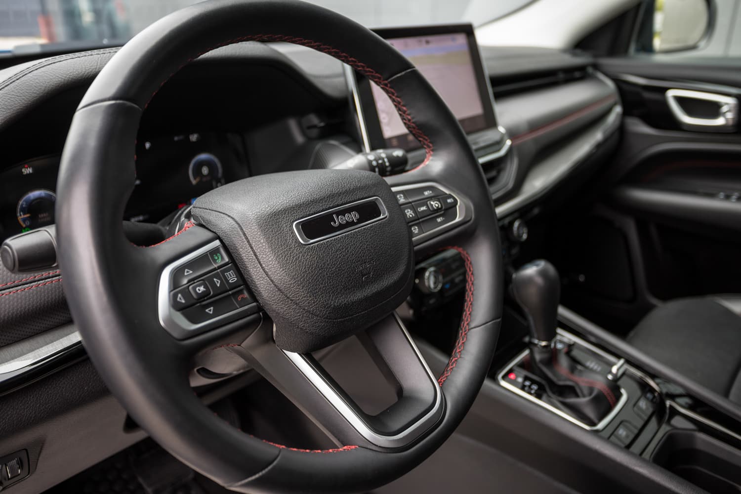 Jeep Compass vairas