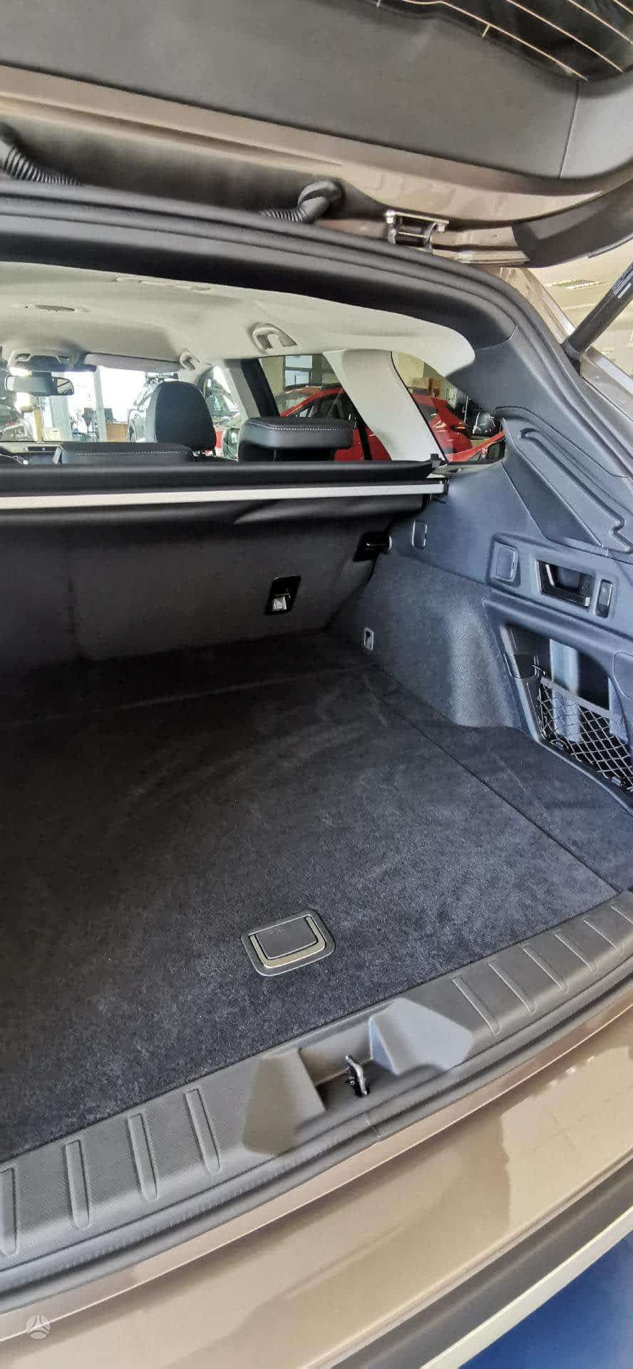 subaru outback 5